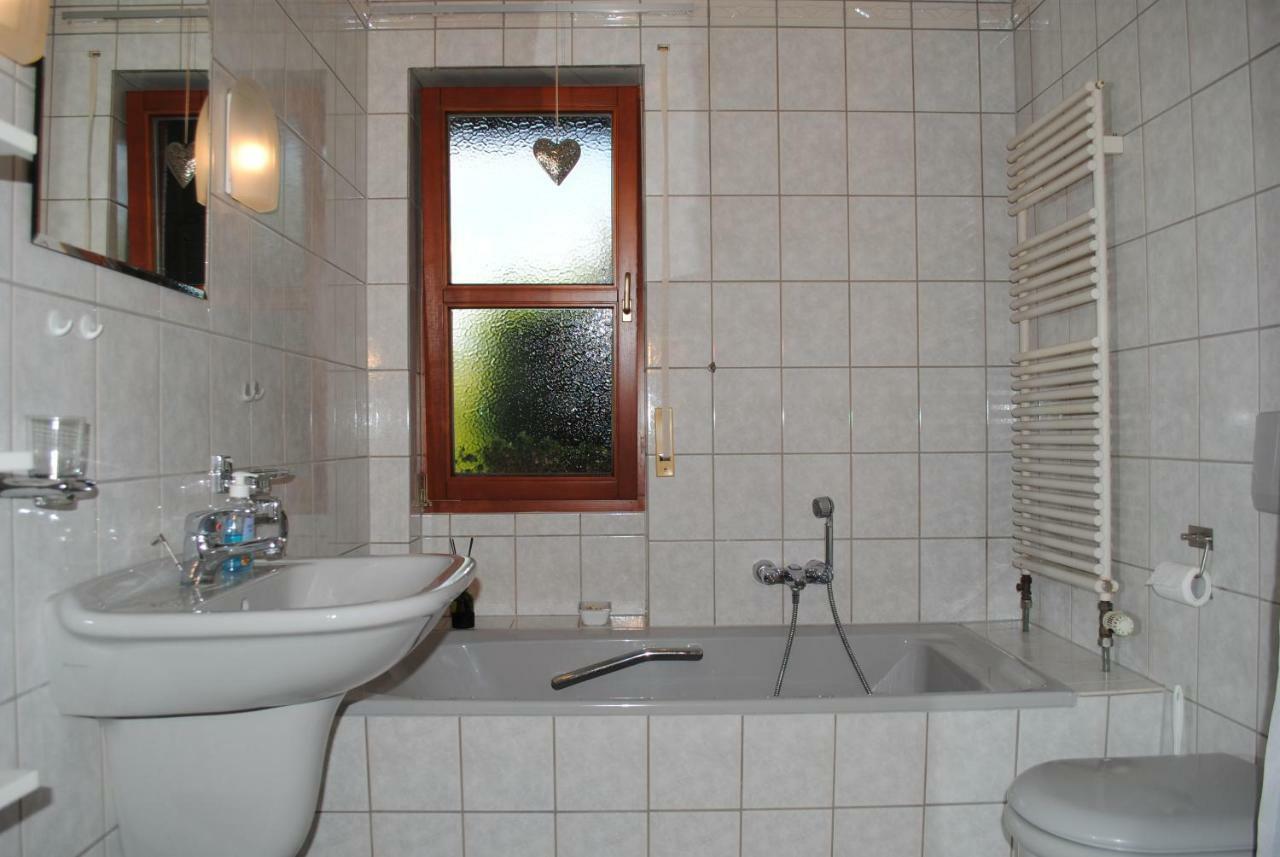 Ferienwohnung Auszeit Losheim Ngoại thất bức ảnh